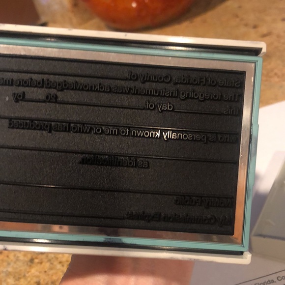 Black Ink Notary Public Acknowledgement Self-inking Rubber Stamp - Picture 5 of 7